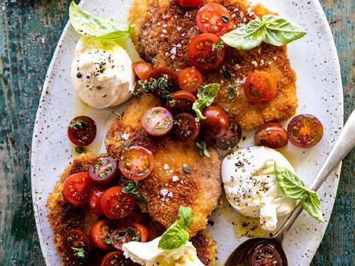 Lightly Breaded Chicken Breast with Cherry Tomatoes and Burrata