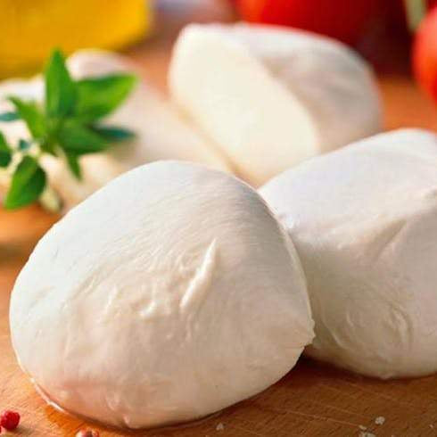 What Makes Burrata Cheese Unique From Mozzarella Cheese