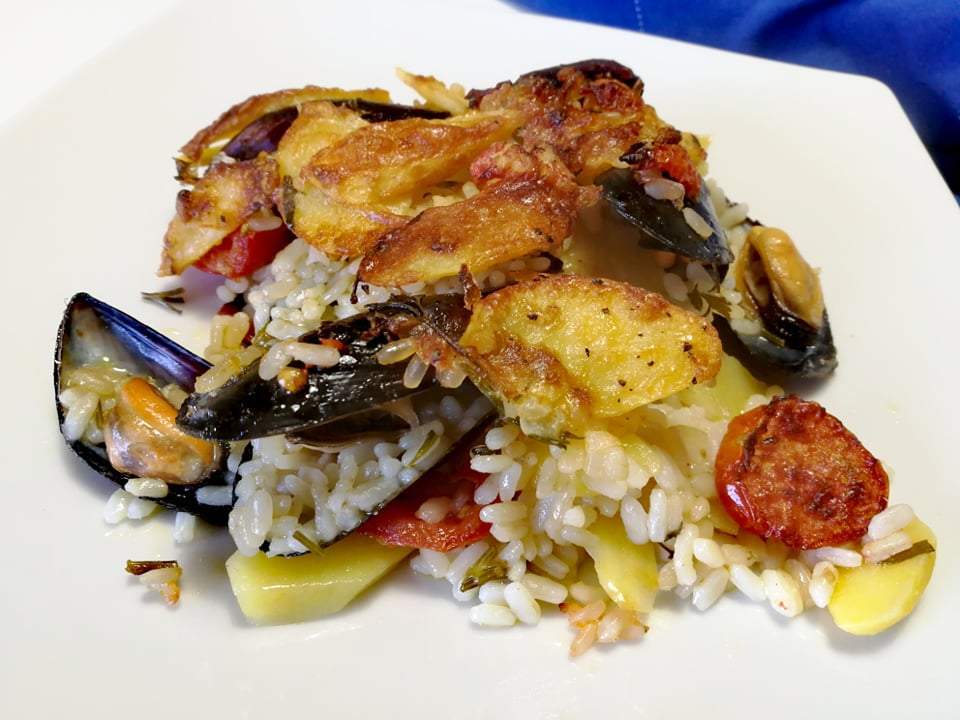 Potatoes, rice and mussels: one of the best known Apulian dishes