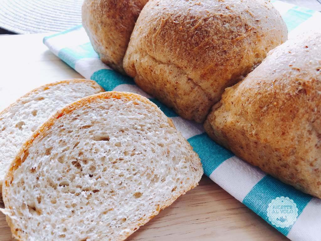 Semi-wholemeal bread