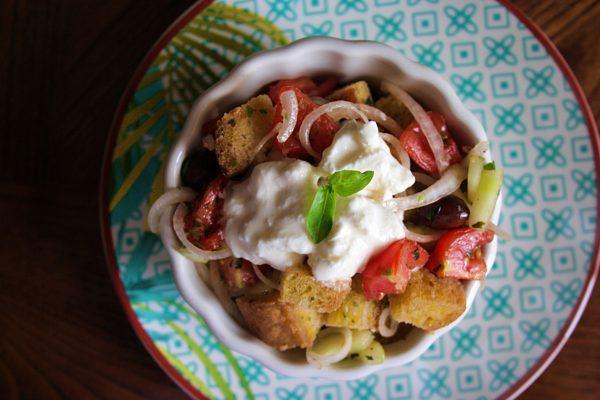 Acquasale - bread panzanella with stracciatella, capers, peppers and fresh oregano