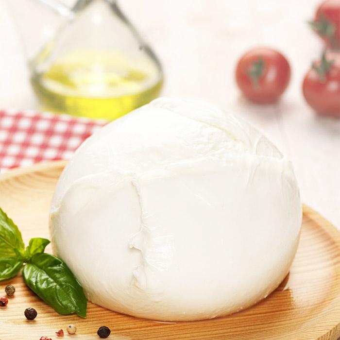 Burrata: The Queen of Italian Cheeses