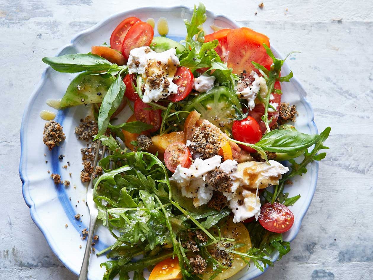 BURRATA CREAM WITH PEPPERS AND CRUMBLE WITH ANCHOVIES